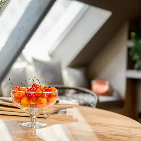 Appartement Charming Attic Retreat In Historic Center