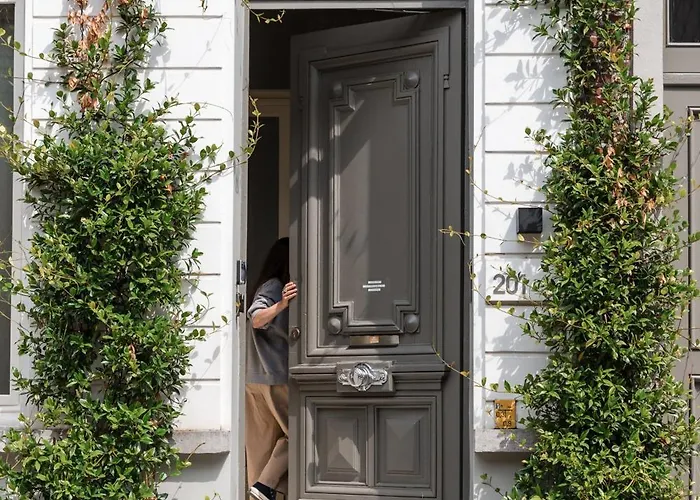 Charming Attic Retreat In Historic Center *